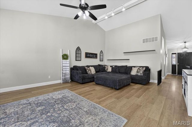 3508 Truman Terrace Drive 55, St Charles, MO 63301