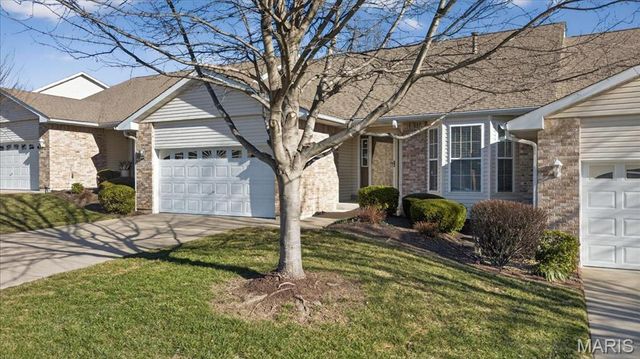 3508 Truman Terrace Drive 55, St Charles, MO 63301