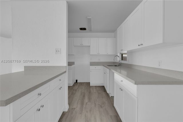 214 W Grace ST, Other, FL 33950