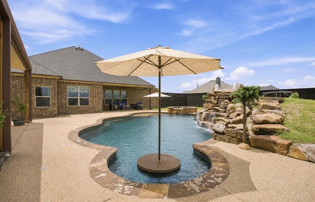 2447 County Road 2710, Caddo Mills, TX 75135