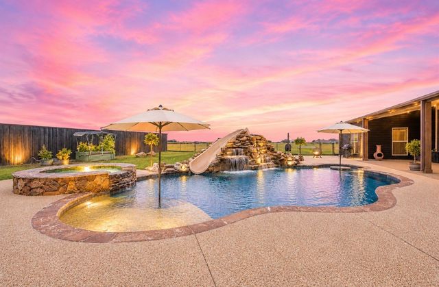 2447 County Road 2710, Caddo Mills, TX 75135
