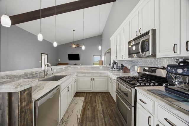 2447 County Road 2710, Caddo Mills, TX 75135