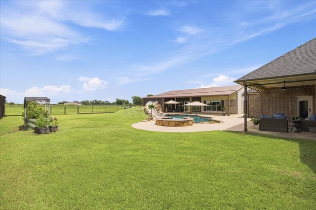 2447 County Road 2710, Caddo Mills, TX 75135