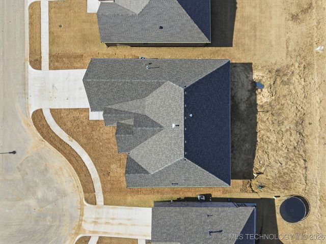 28019 E 107th Street S, Coweta, OK 74429