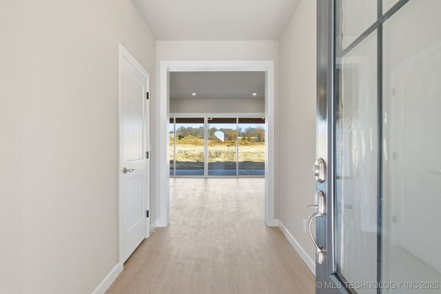 28019 E 107th Street S, Coweta, OK 74429