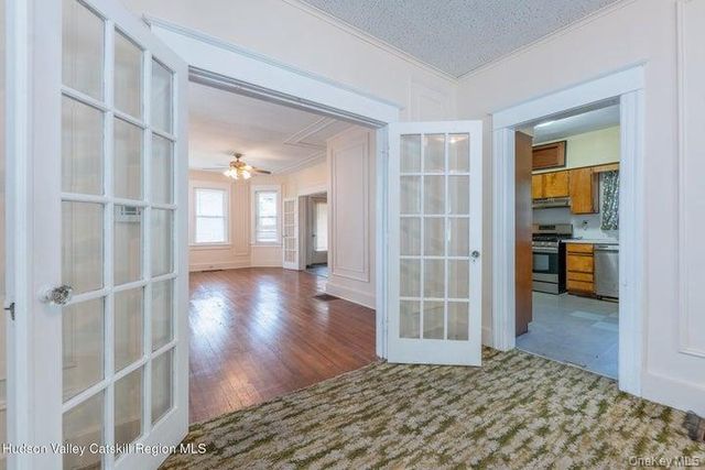 288 Washington Avenue, Kingston, NY 12401