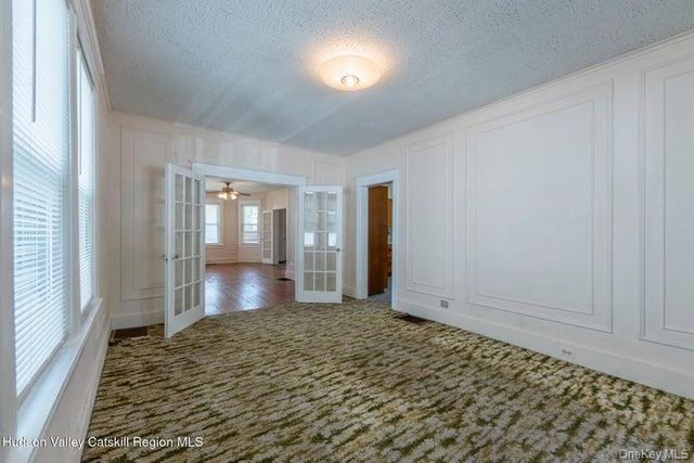 288 Washington Avenue, Kingston, NY 12401