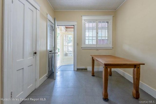 288 Washington Avenue, Kingston, NY 12401