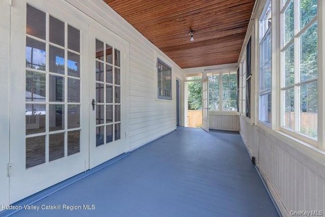 288 Washington Avenue, Kingston, NY 12401