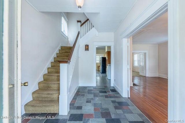 288 Washington Avenue, Kingston, NY 12401
