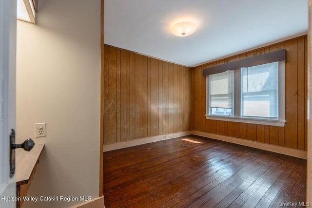 288 Washington Avenue, Kingston, NY 12401