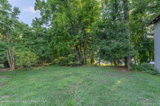 288 Washington Avenue, Kingston, NY 12401