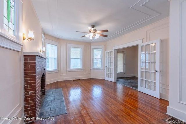 288 Washington Avenue, Kingston, NY 12401