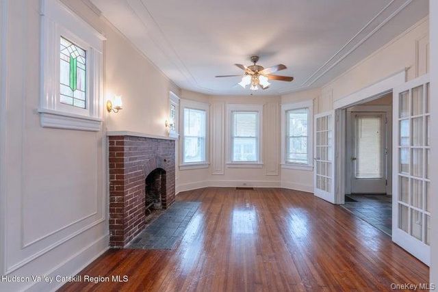 288 Washington Avenue, Kingston, NY 12401