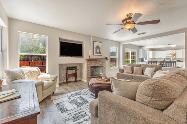 1770 Brentwood Court, Hollister, CA 95023