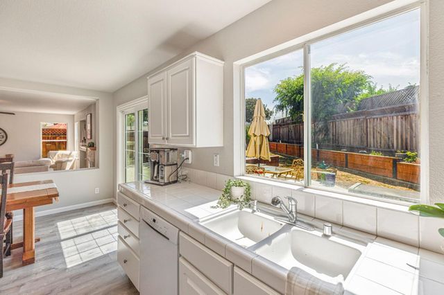 1770 Brentwood Court, Hollister, CA 95023
