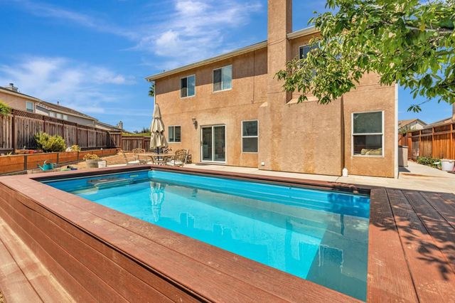 1770 Brentwood Court, Hollister, CA 95023
