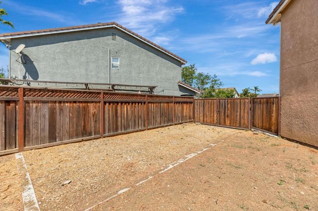 1770 Brentwood Court, Hollister, CA 95023