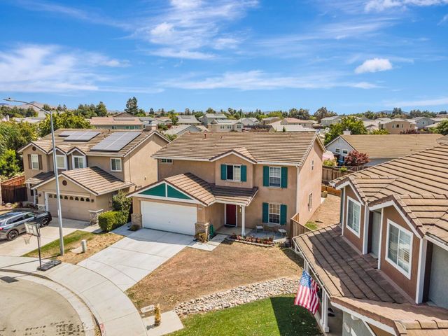 1770 Brentwood Court, Hollister, CA 95023
