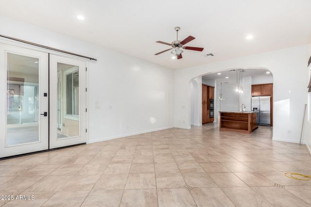 2668 S Stuart Avenue, Gilbert, AZ 85295