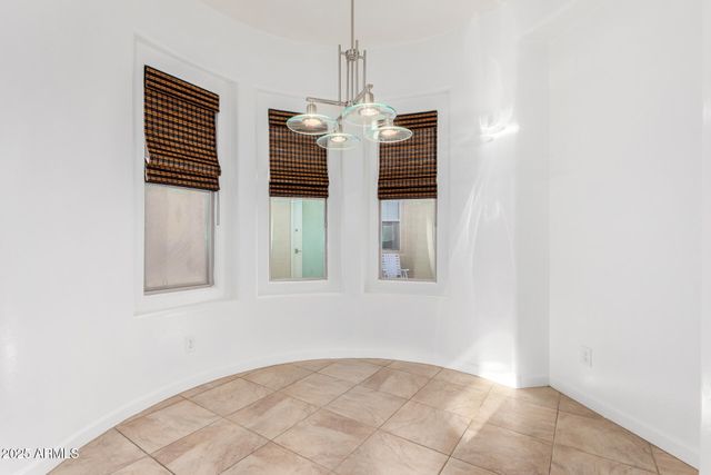 2668 S Stuart Avenue, Gilbert, AZ 85295