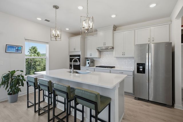 193 Manor Way, Hendersonville, TN 37075