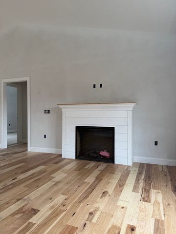 249 Dudley Southbridge Rd, Dudley, MA 01571