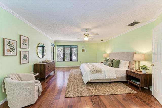 830 HAMMOCKWOOD COURT, Sarasota, FL 34232