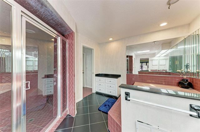 830 HAMMOCKWOOD COURT, Sarasota, FL 34232