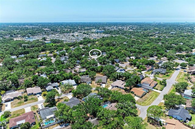 830 HAMMOCKWOOD COURT, Sarasota, FL 34232