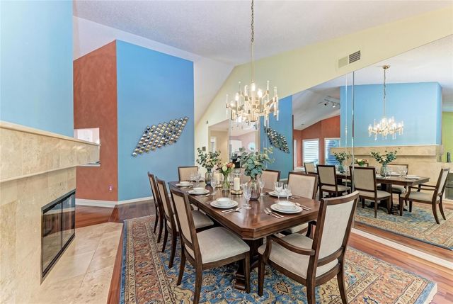 830 HAMMOCKWOOD COURT, Sarasota, FL 34232