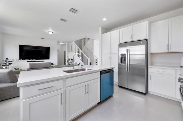 1380 SW 144th Ave, Miami, FL 33184