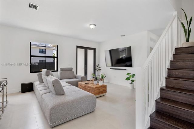 1380 SW 144th Ave, Miami, FL 33184