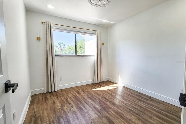 16169 GARDENDALE DRIVE, Tampa, FL 33624