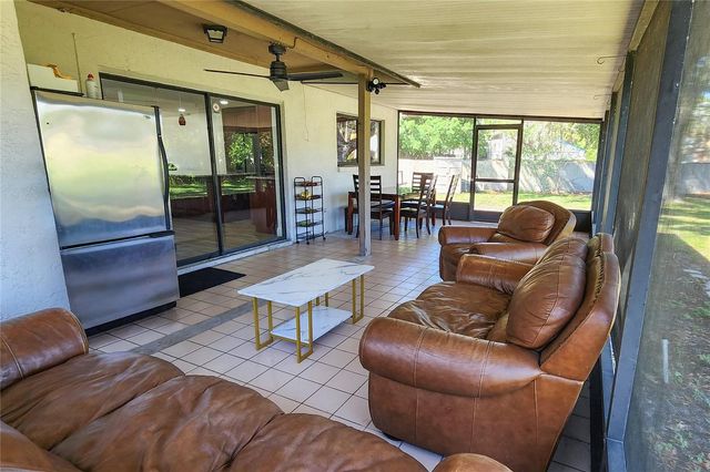 16169 GARDENDALE DRIVE, Tampa, FL 33624