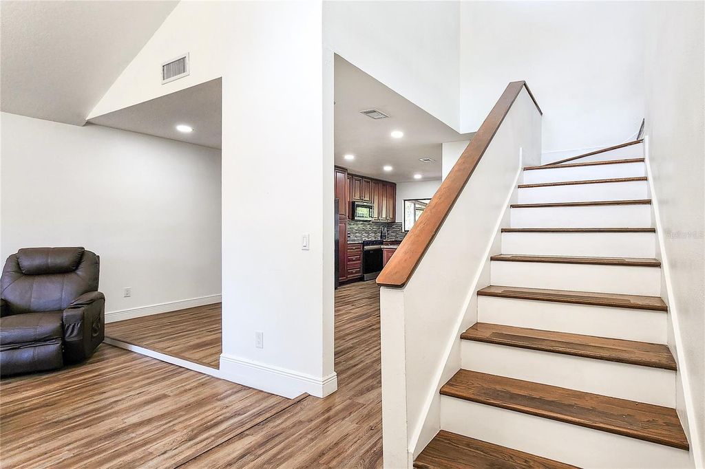 Image 14 of property listing at 16169 GARDENDALE DRIVE, Tampa, FL 33624