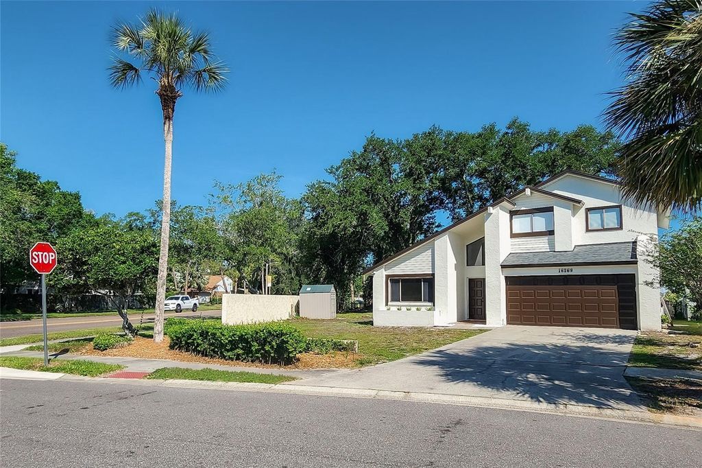 Image 3 of property listing at 16169 GARDENDALE DRIVE, Tampa, FL 33624