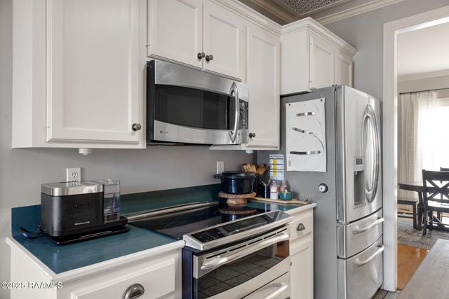 210 Silver Creek Circle, Lafayette, LA 70508