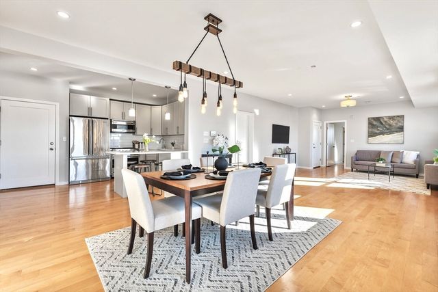 246 Boston St 9, Boston, MA 02125