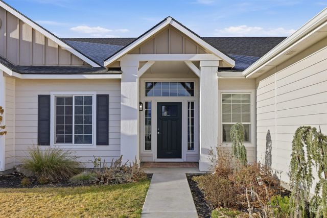 973 E Yaquina Bay Dr., Nampa, ID 83686