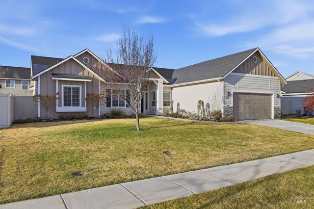 973 E Yaquina Bay Dr., Nampa, ID 83686