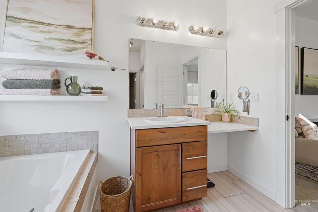 973 E Yaquina Bay Dr., Nampa, ID 83686