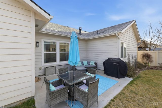 973 E Yaquina Bay Dr., Nampa, ID 83686