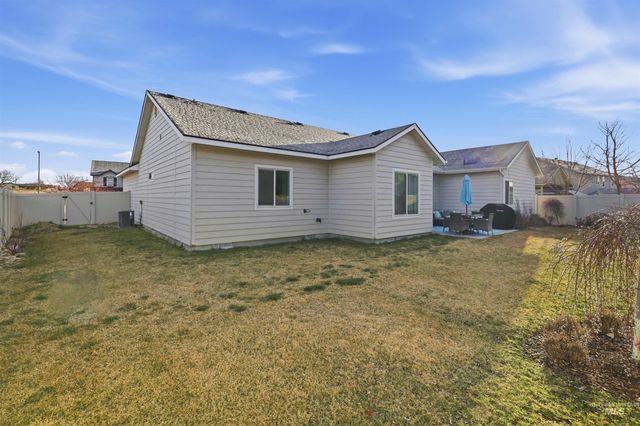 973 E Yaquina Bay Dr., Nampa, ID 83686