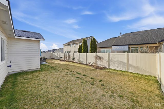 973 E Yaquina Bay Dr., Nampa, ID 83686