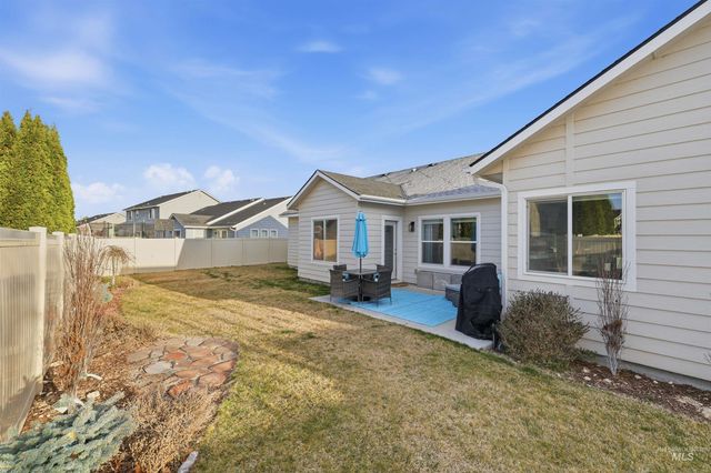 973 E Yaquina Bay Dr., Nampa, ID 83686