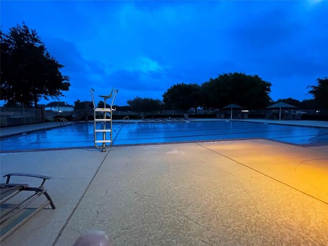 7902 Crescent Village Lane, Richmond, TX 77407