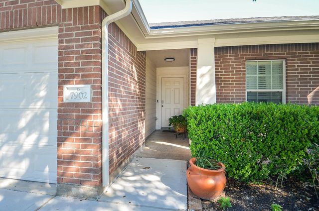 7902 Crescent Village Lane, Richmond, TX 77407