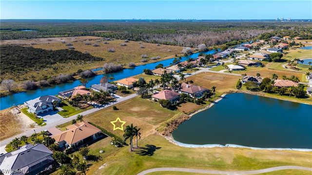 18516 Royal Hammock BLVD, Naples, FL 34114