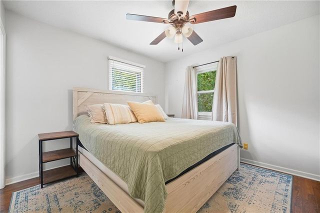 1901 NE 51st Terrace, Kansas City, MO 64118